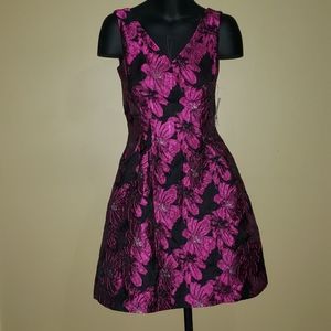 NWT Donna Ricco Flower Tapestry Dress